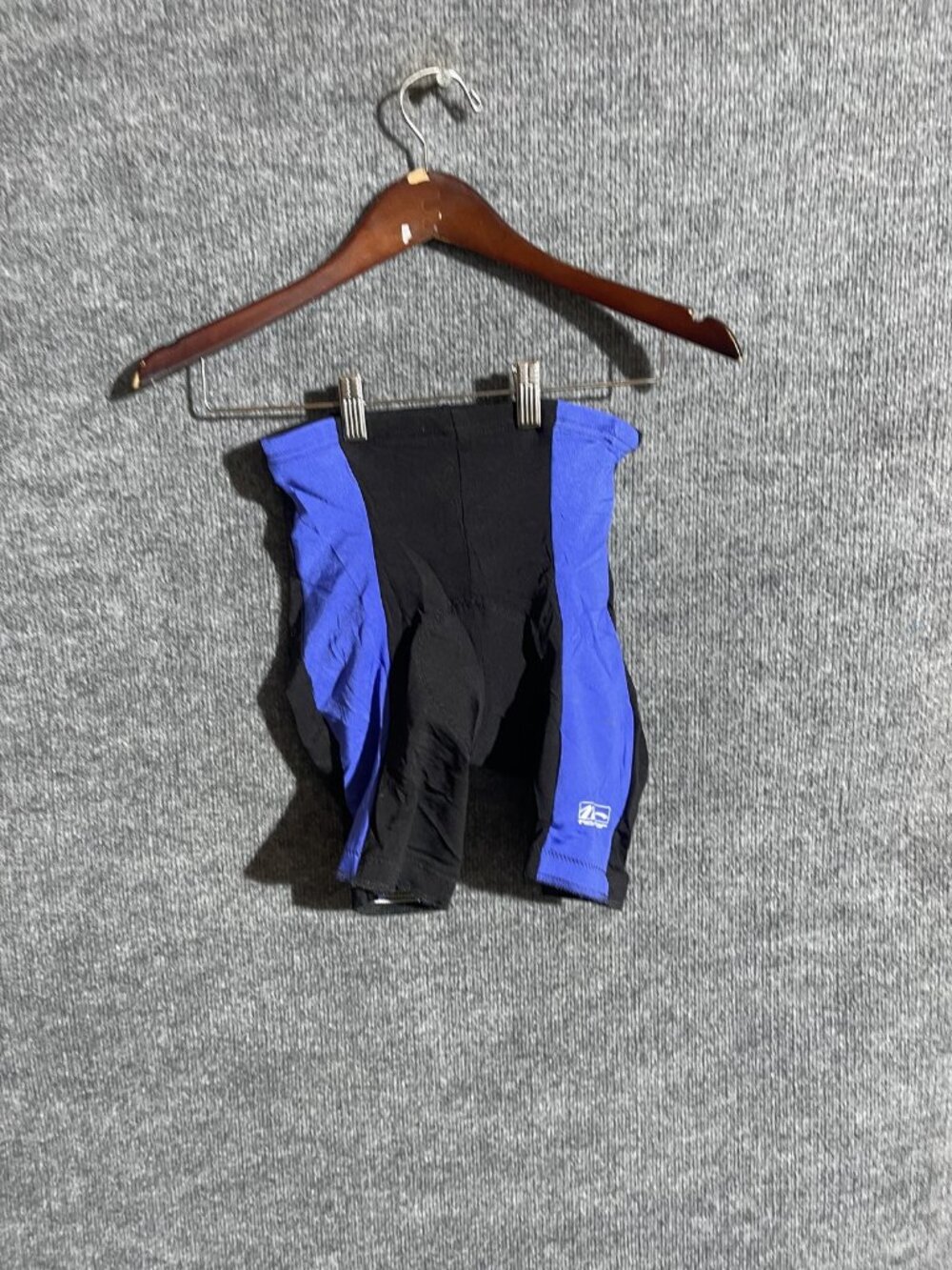 Zoot Cycling Shorts Womens Small Black Padded Chamois 5.5 Inseam Bike Stretch